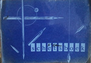 Tekenboek met verschillende tekeningen van Amsterdam in de jaren 1950, tekeningen gebaseerd op Henri de Toulouse-Lautrec, portret, enkele dieren en scènes uit theater