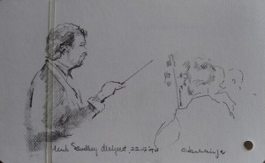 Tekenboekje van losse tekeningen van concerten in de Kloosterkerk in Den Haag